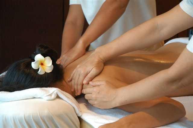 four-hand-massage.jpg